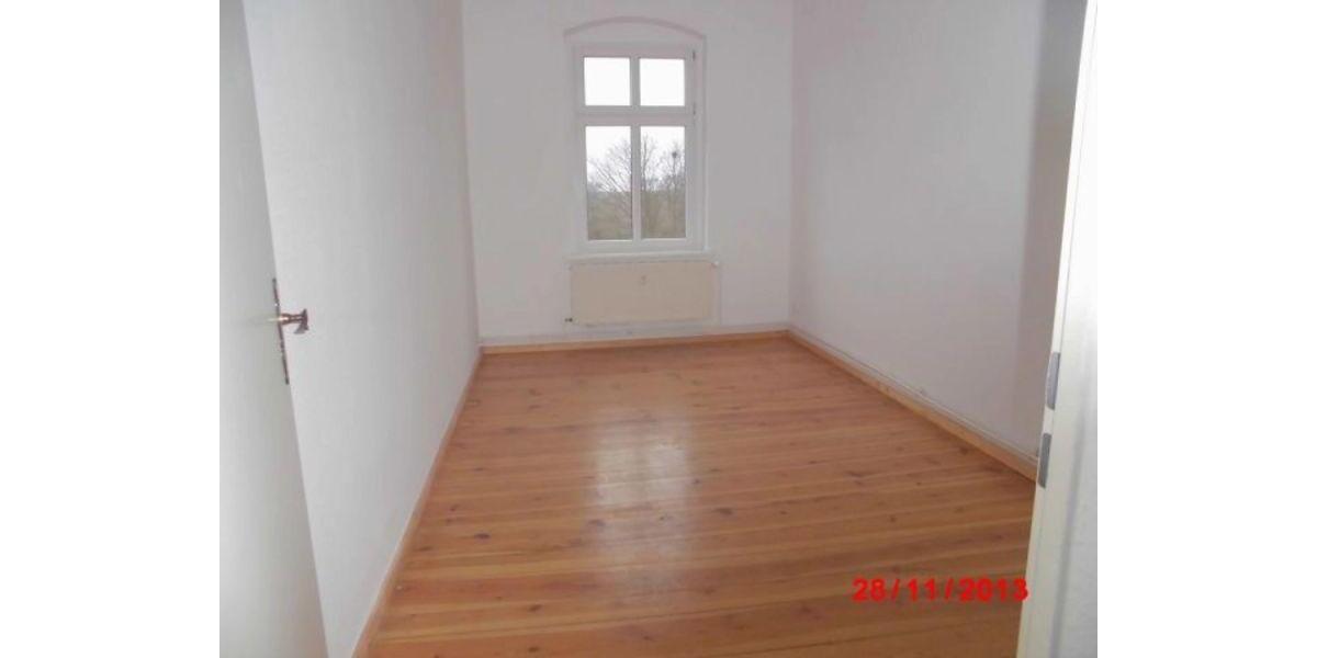 Etagenwohnung Zossen - 2 Zimmer, 59 m&sup2;, 587&euro; | Angebot:26690198