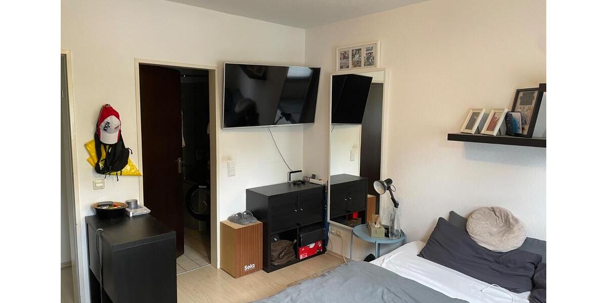 Helles WG-Zimmer mit guter Anbindung nach Köln 13 zimmer