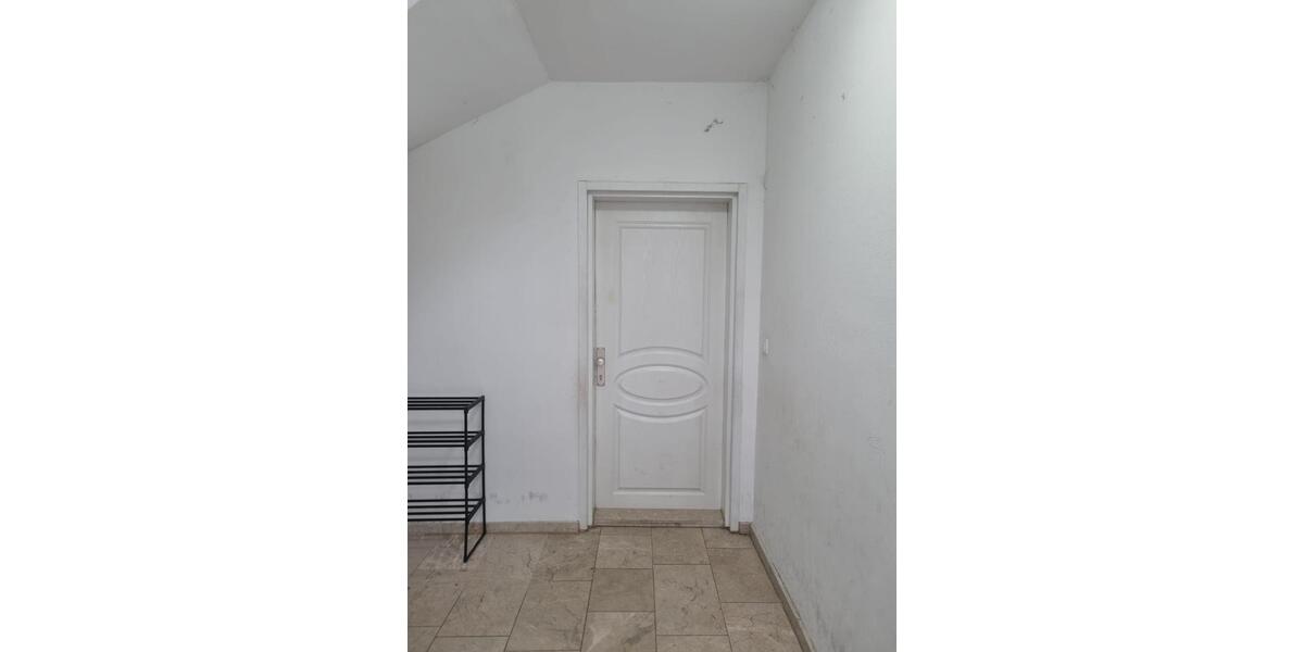 Etagenwohnung Wetzlar Altenberger Straße - 3 Zimmer, 105 m&sup2;, 1.100&euro; | Angebot:26494172