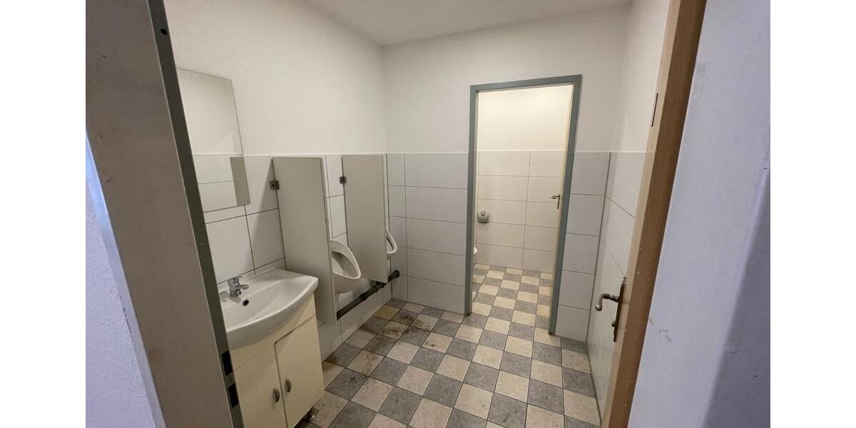Gewerbeobjekt Duisburg Hamborn - 2.600&euro; | Angebot:25022928