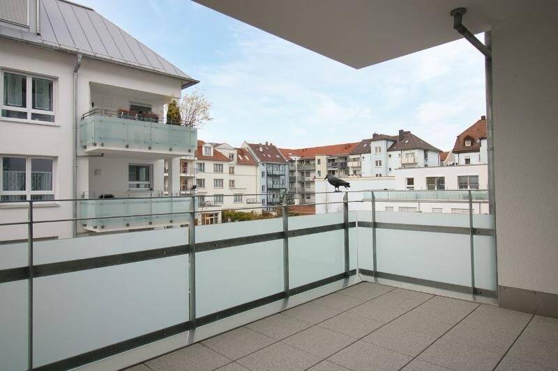 Etagenwohnung Schweinfurt Innenstadt - 4 Zimmer, 111 m&sup2;, 1.250&euro; | Angebot:23562463