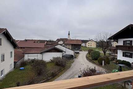 Wohnung zum Mieten in Saaldorf-Surheim 2.000 € 134 m² 5 zimmer