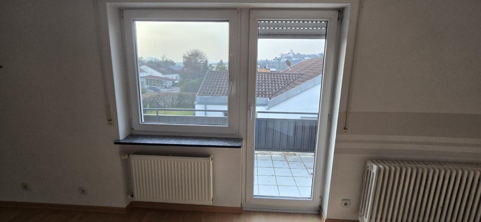 Einfamilienhaus Aach - 6 Zimmer, 220 m&sup2;, 2.000&euro; | Angebot:25420869