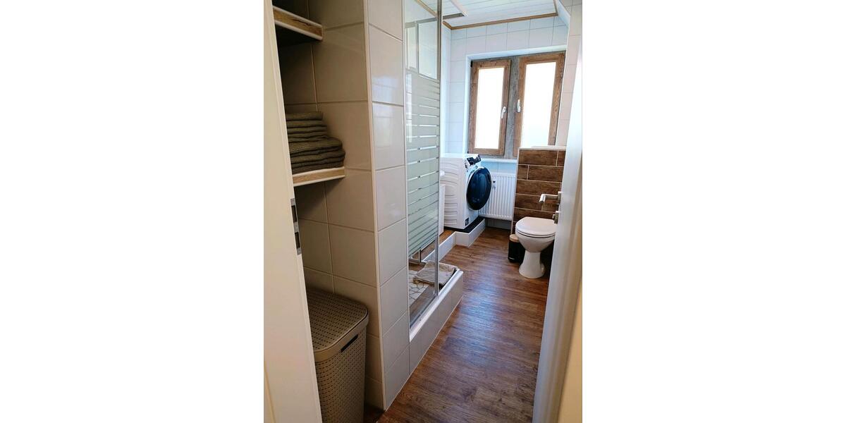 Etagenwohnung Teublitz - 2 Zimmer, 60 m&sup2;, 1.350&euro; | Angebot:24365585