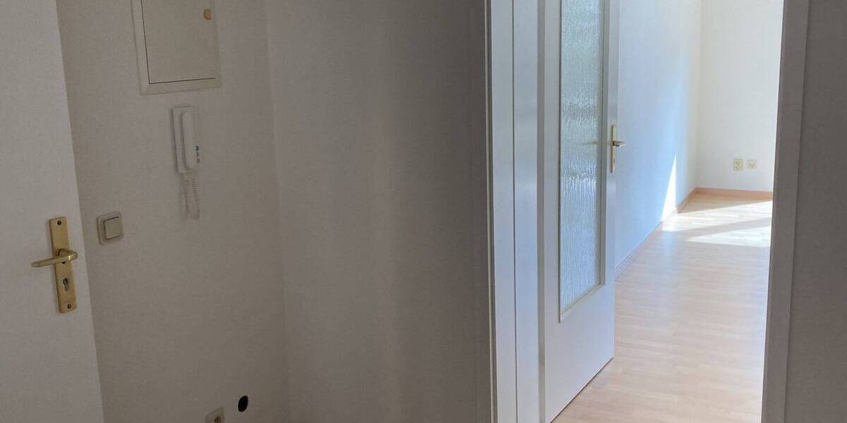 Etagenwohnung Zwickau Bahnhofsvorstadt - 2 Zimmer, 44 m&sup2;, 260&euro; | Angebot:26597704