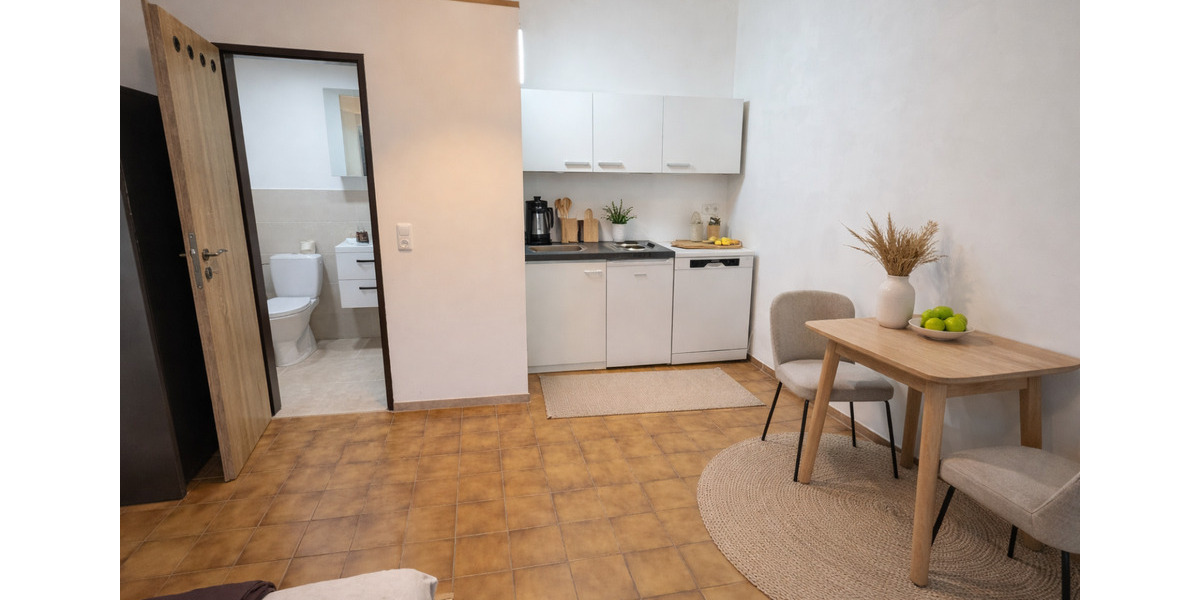 Erdgeschoßwohnung Selb - 1 Zimmer, 18 m&sup2;, 400&euro; | Angebot:24858772