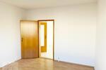 Etagenwohnung Zeithain - 3 Zimmer, 57 m&sup2;, 320&euro; | Angebot:26400673