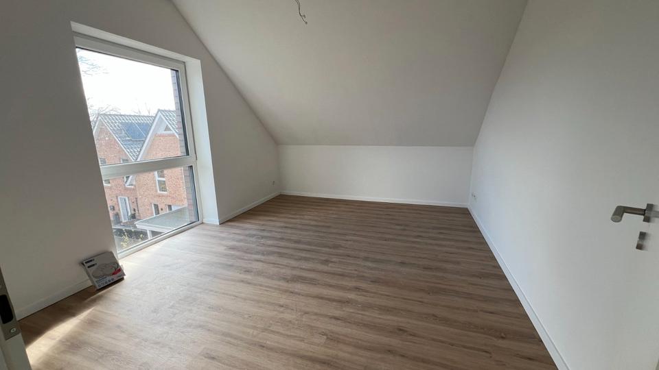 Einfamilienhaus Edewecht - 5 Zimmer, 158 m&sup2;, 1.750&euro; | Angebot:26699476