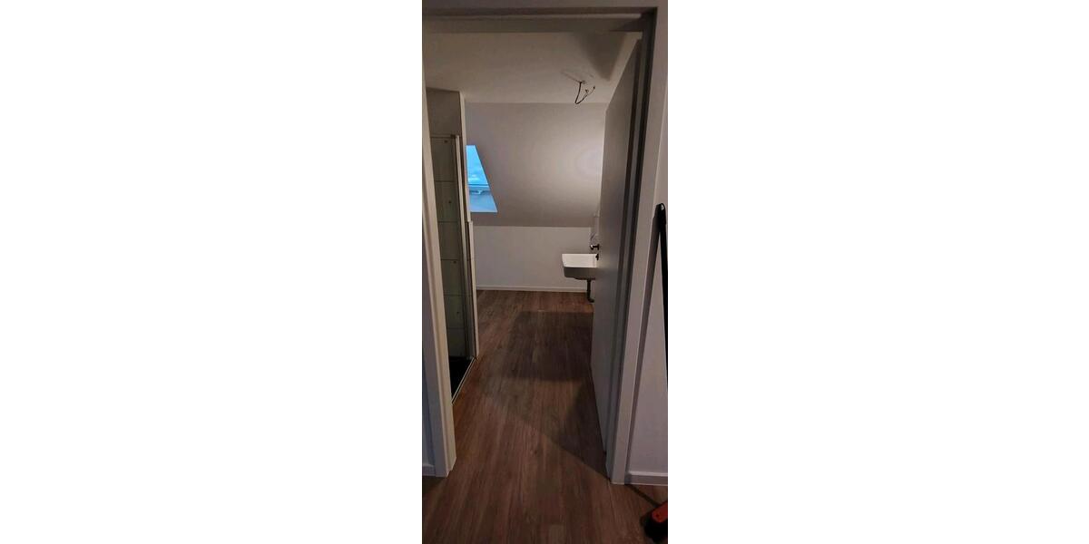 Dachgeschoßwohnung Losheim am See - 5 Zimmer, 107 m&sup2;, 850&euro; | Angebot:25539815