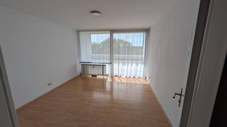 Etagenwohnung Neu-Ulm Ludwigsfeld - 3 Zimmer, 84 m&sup2;, 950&euro; | Angebot:26706103
