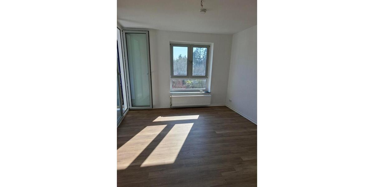 Etagenwohnung Nordhausen - 4 Zimmer, 89 m&sup2;, 523&euro; | Angebot:26279113