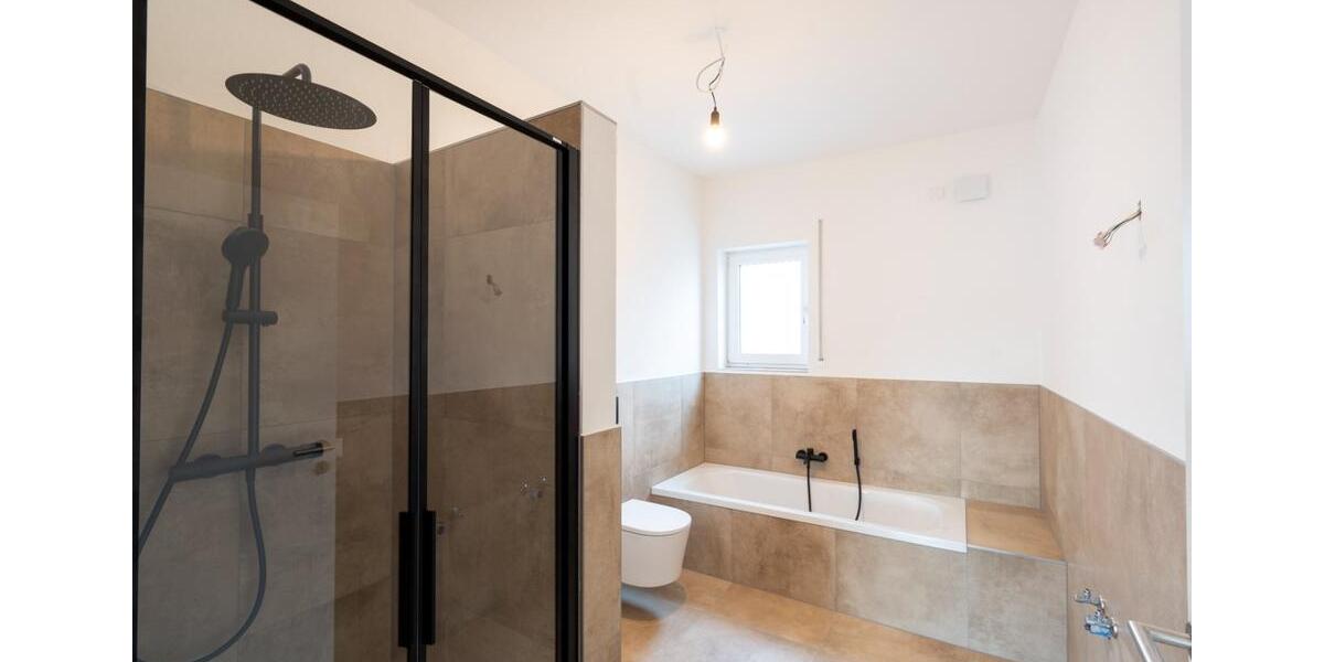 Einfamilienhaus Regen - 3 Zimmer, 147 m&sup2;, 1.400&euro; | Angebot:25476094