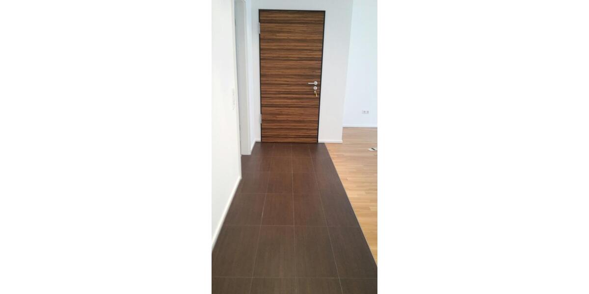 Etagenwohnung Warthausen - 3 Zimmer, 82 m&sup2;, 1.130&euro; | Angebot:24803411