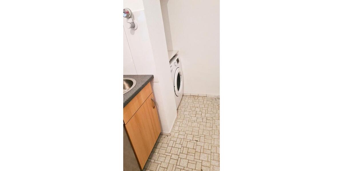 Erdgeschoßwohnung Stutensee - 3 Zimmer, 70 m&sup2;, 700&euro; | Angebot:24810676