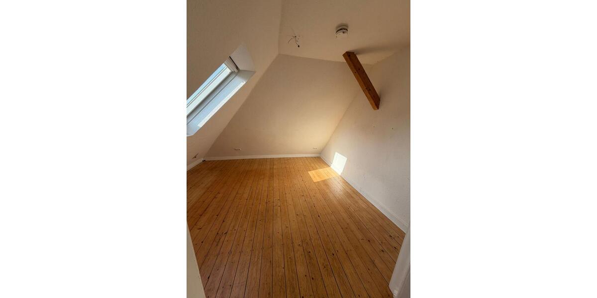 Dachgeschoßwohnung Minden - 3 Zimmer, 55 m&sup2;, 600&euro; | Angebot:25500367