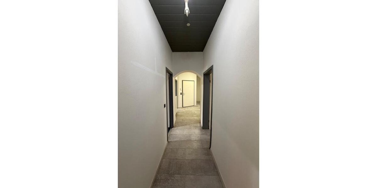Etagenwohnung Hof Altstadt - 4 Zimmer, 93 m&sup2;, 850&euro; | Angebot:26620636