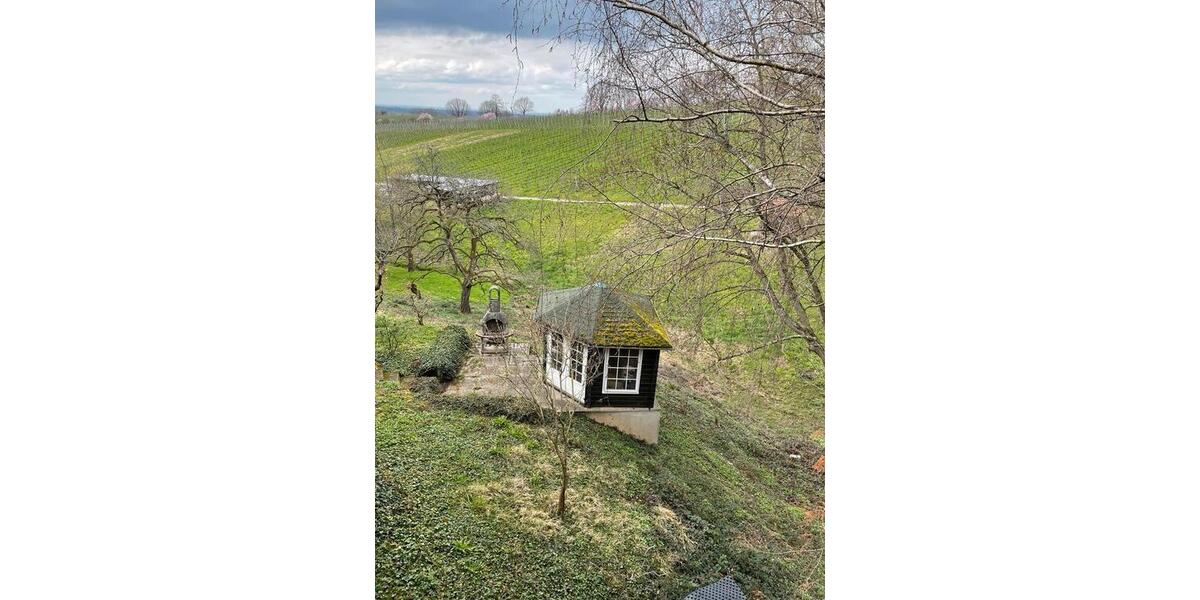 Etagenwohnung Baden-Baden Lichtental - 4 Zimmer, 100 m&sup2;, 1.750&euro; | Angebot:20339666