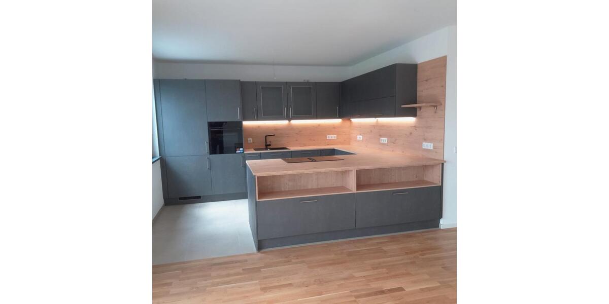 Etagenwohnung Schmidgaden - 3 Zimmer, 87 m&sup2;, 1.050&euro; | Angebot:26232808