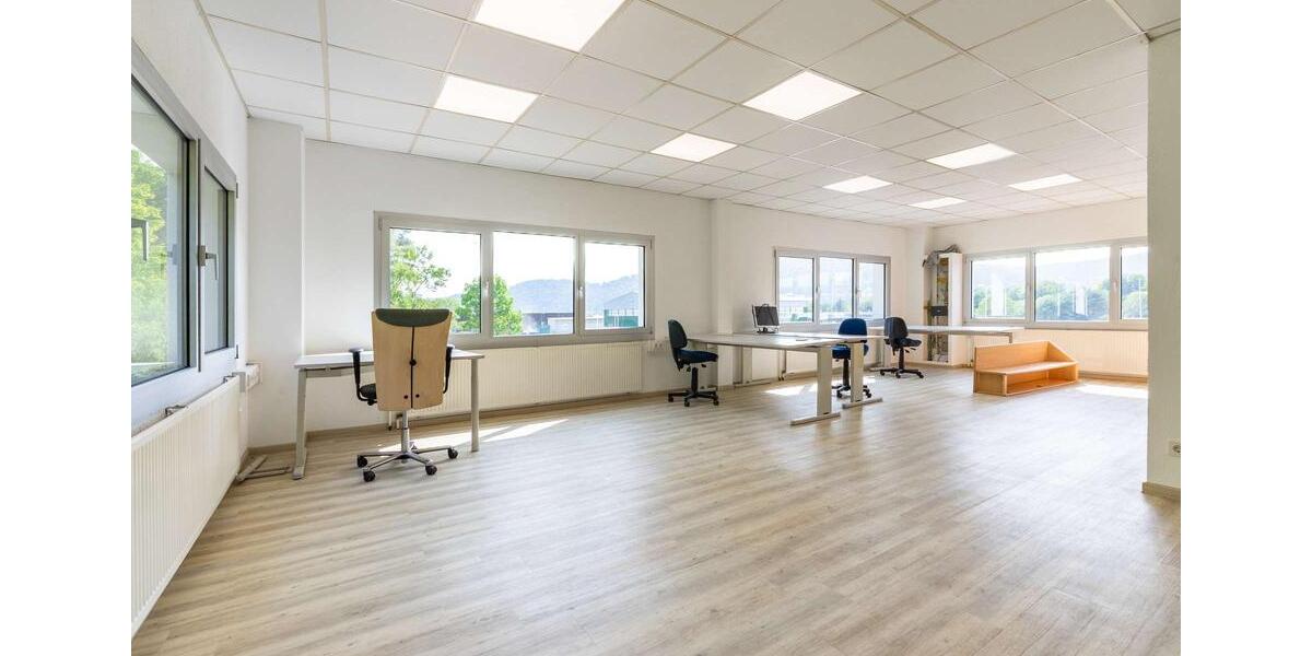 Moderne Büroflächen im Gewerbegebiet in Marburg zimmer