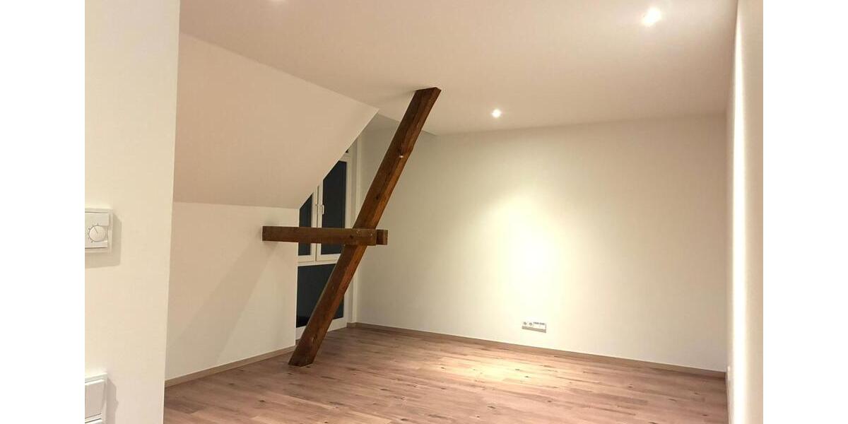 Etagenwohnung Wiesbaden Mainz-Amöneburg - 3 Zimmer, 80 m&sup2;, 1.280&euro; | Angebot:24683188