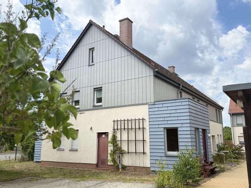 Wohnung zum Mieten in Forst (Lausitz) 465,48 € 77.58 m²