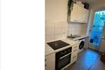 HH-BERGEDORF, Nähe S-Bahnhelle, gepflegte 2,5 Zi.-Whg60m², EBK, Balkon, Dielenboden € 860,- inkl. zzgl. Hzg. 2 zimmer