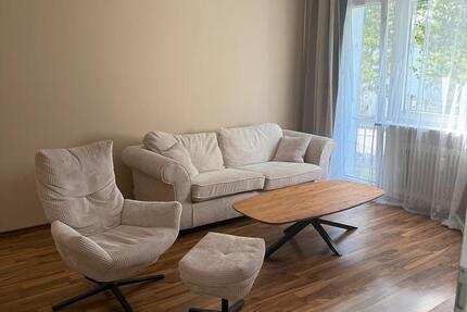 Schöne 2 Zimmer Wohnung mit Tageslichtbad zimmer