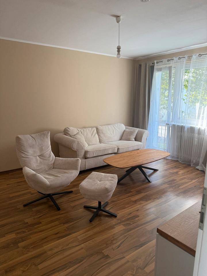 Schöne 2 Zimmer Wohnung mit Tageslichtbad zimmer