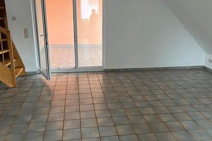 Wohnung Neustadt an der Weinstraße - 2.5 Zimmer, 69 m&sup2;, 1.100&euro; | Angebot:24788077
