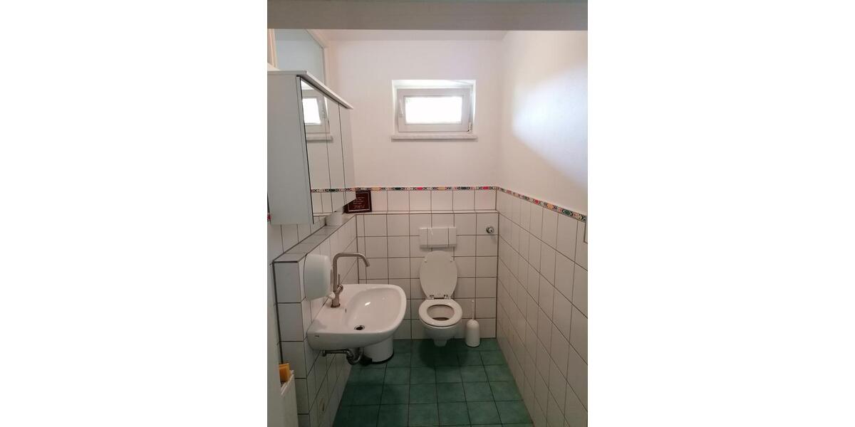 Wohnen auf Zeit Bayreuth Meyernberg - 5 Zimmer, 130 m&sup2;, 1.898&euro; | Angebot:26150278