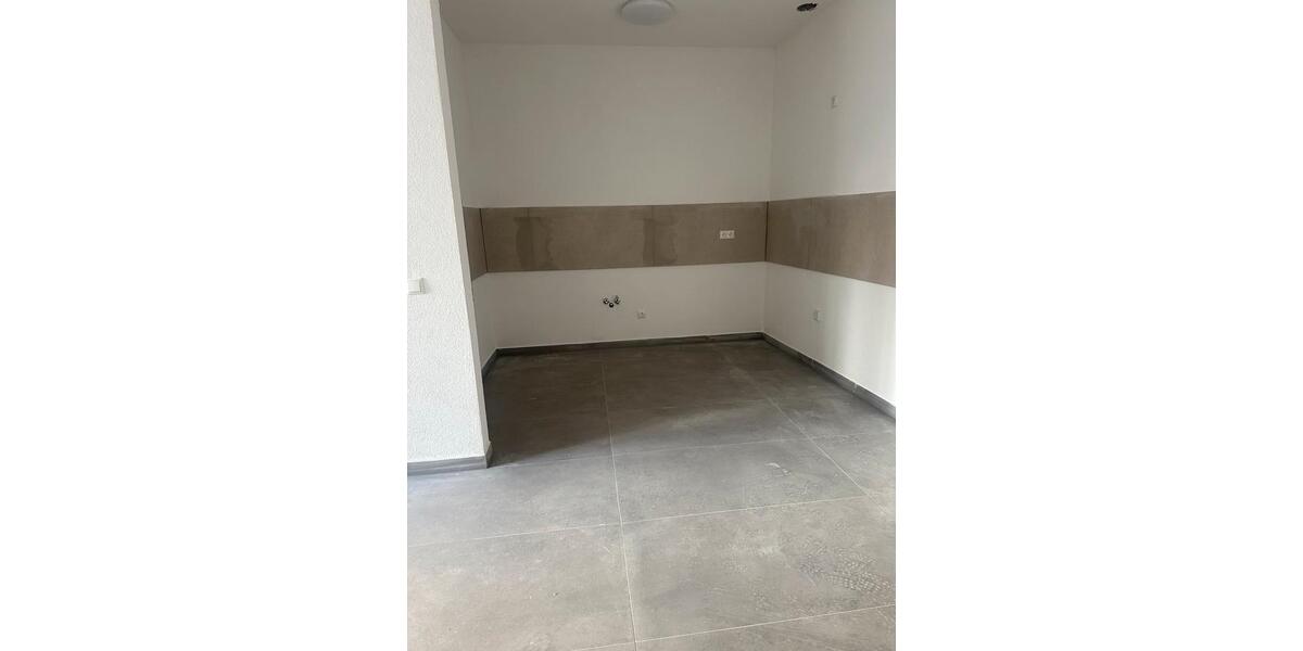 Etagenwohnung Lauingen (Donau) - 2 Zimmer, 65 m&sup2;, 1.050&euro; | Angebot:25619485