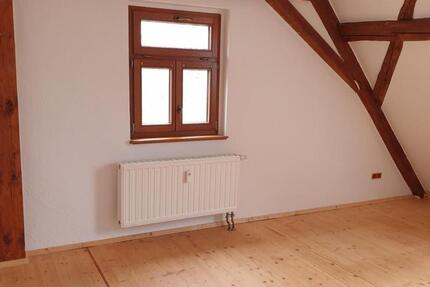 Wohnung Dorfhain - 5 Zimmer, 80 m&sup2;, 560&euro; | Angebot:25795832