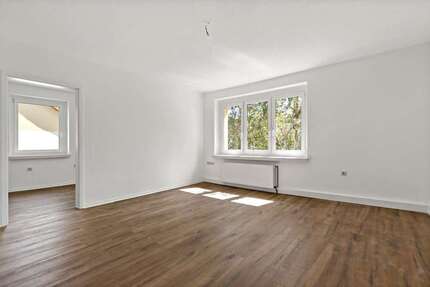 Wohnung zum Mieten in Halle 544 € 64 m²