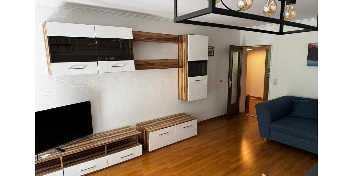 Etagenwohnung Germering - 3 Zimmer, 80 m&sup2;, 2.000&euro; | Angebot:26531557