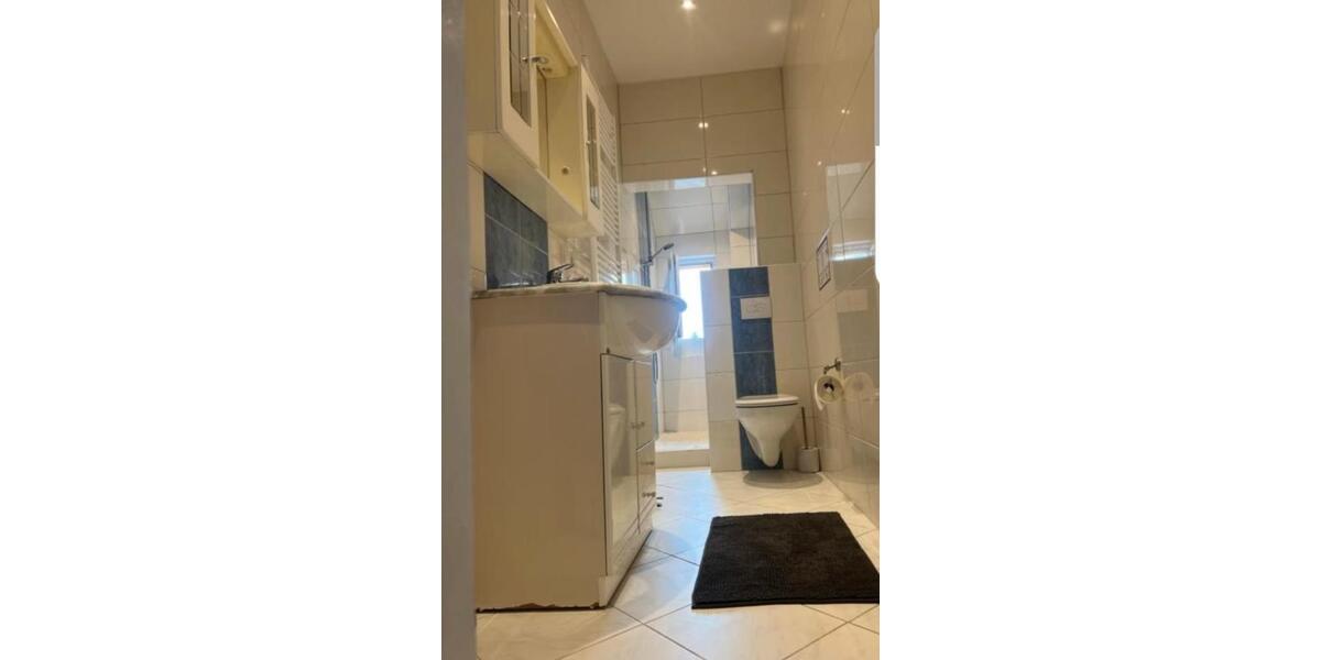 Wohnen auf Zeit Laatzen - 3 Zimmer, 72 m&sup2;, 2.400&euro; | Angebot:26581903