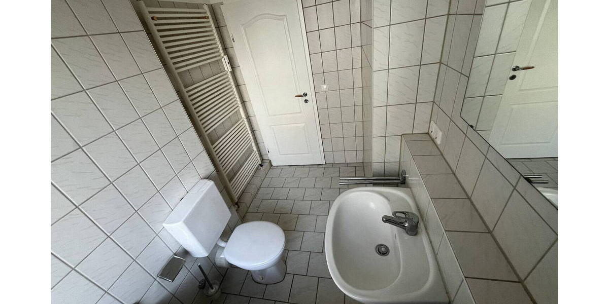 Etagenwohnung Lübeck St. Lorenz Nord - 1 Zimmer, 36 m&sup2;, 440&euro; | Angebot:26627787