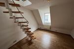 Dachgeschoßwohnung Stralsund - 5 Zimmer, 170 m&sup2;, 1.526&euro; | Angebot:26283567