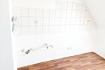 Dachgeschoßwohnung Eisfeld - 1 Zimmer, 34 m&sup2;, 275&euro; | Angebot:26422571