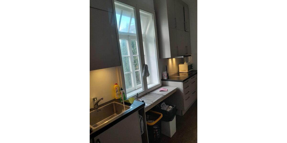 Wohnen auf Zeit Würzburg Sanderau - 8 Zimmer, 18 m&sup2;, 230&euro; | Angebot:25871204