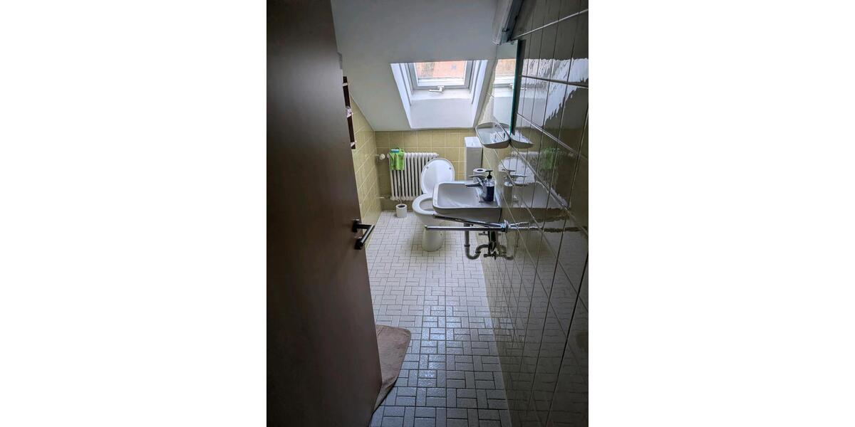 Wohnen auf Zeit Regensburg Galgenberg - 16 Zimmer, 50 m&sup2;, 370&euro; | Angebot:26640783
