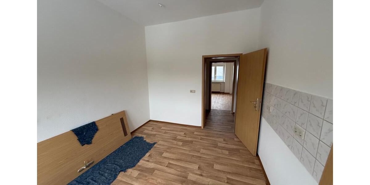 Etagenwohnung Plauen Alt Chrieschwitz - 2 Zimmer, 53 m&sup2;, 265&euro; | Angebot:26300863