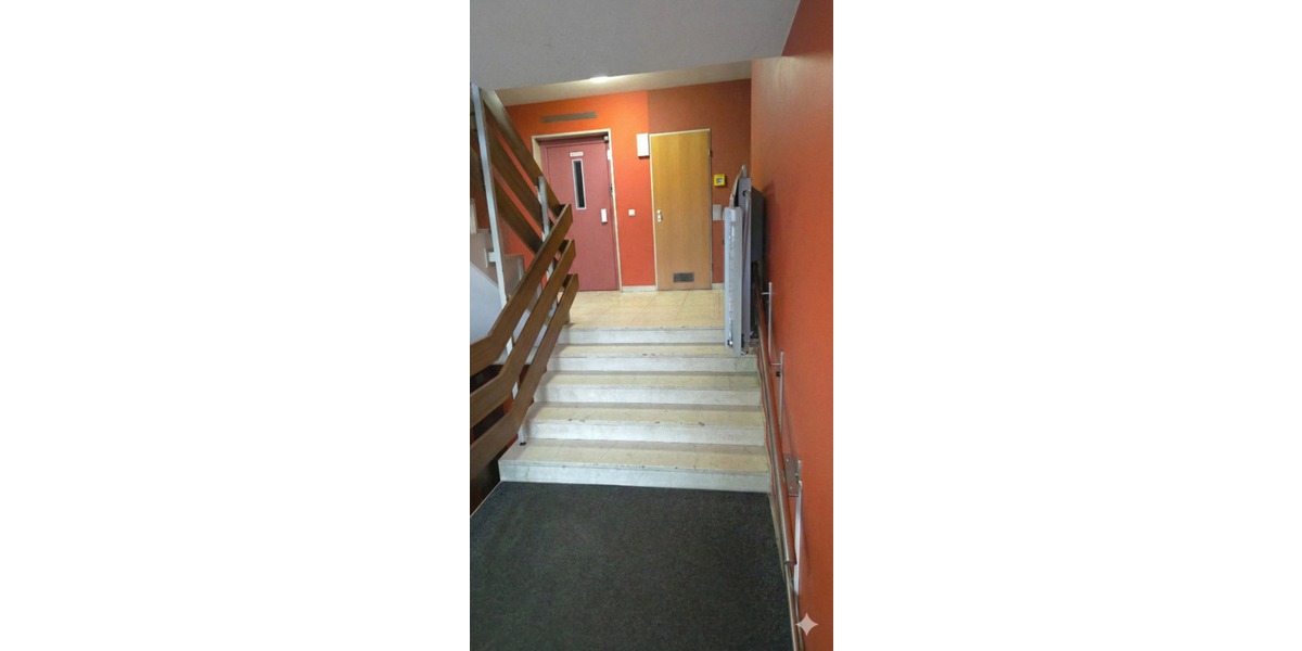 Etagenwohnung Augsburg Göggingen - 3 Zimmer, 96 m&sup2;, 1.250&euro; | Angebot:24871141