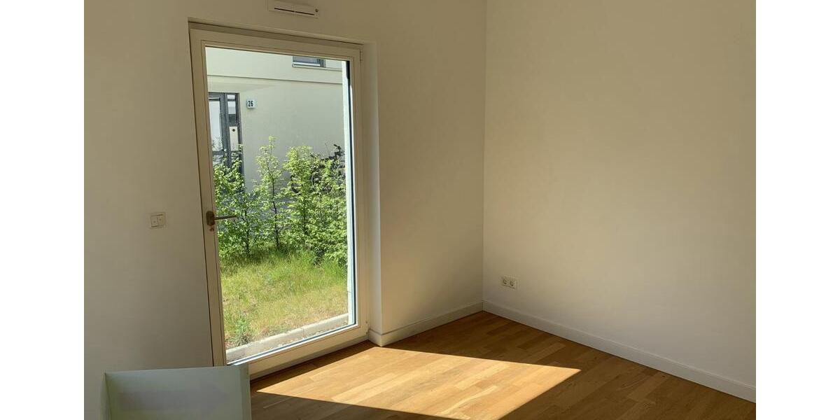 Erdgeschoßwohnung Berlin Lichtenberg - 2 Zimmer, 46 m&sup2;, 780&euro; | Angebot:25258936