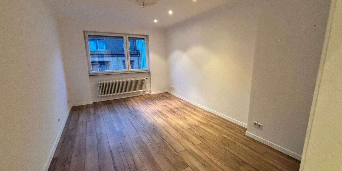 Wohnung zum Mieten in Kaiserslautern 950 € 90 m² 4 zimmer