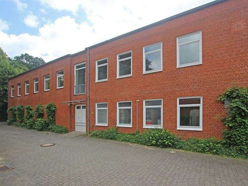 Büro in Geesthacht 3.336 € 699 m²