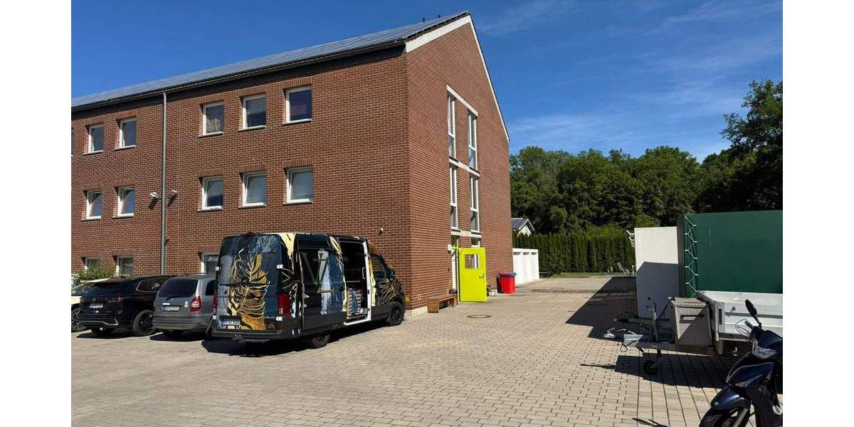 Gewerbeobjekt Giebelstadt - 1 Zimmer, 30 m&sup2;, 345&euro; | Angebot:25700094