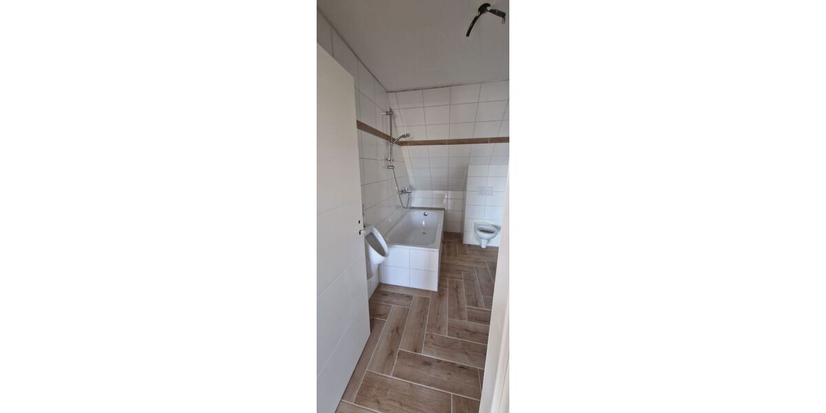 Neu sanierte grosse 3+-Zimmer Whg. Zentrum Grenzach mit BalkonLift - nagelneue Küche - Etagenwohnung Grenzach-Wyhlen Wyhlen | Angebot:26217196