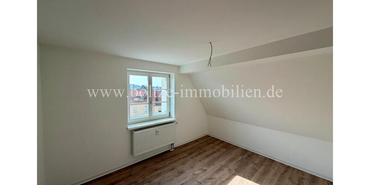 Dachgeschoßwohnung Naumburg (Saale) - 2 Zimmer, 44 m&sup2;, 310&euro; | Angebot:25806754