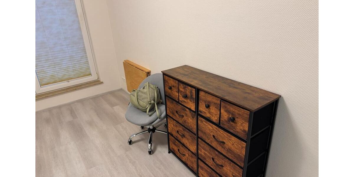 Erdgeschoßwohnung Kiel Schreventeich - 3 Zimmer, 14 m&sup2;, 600&euro; | Angebot:25285120