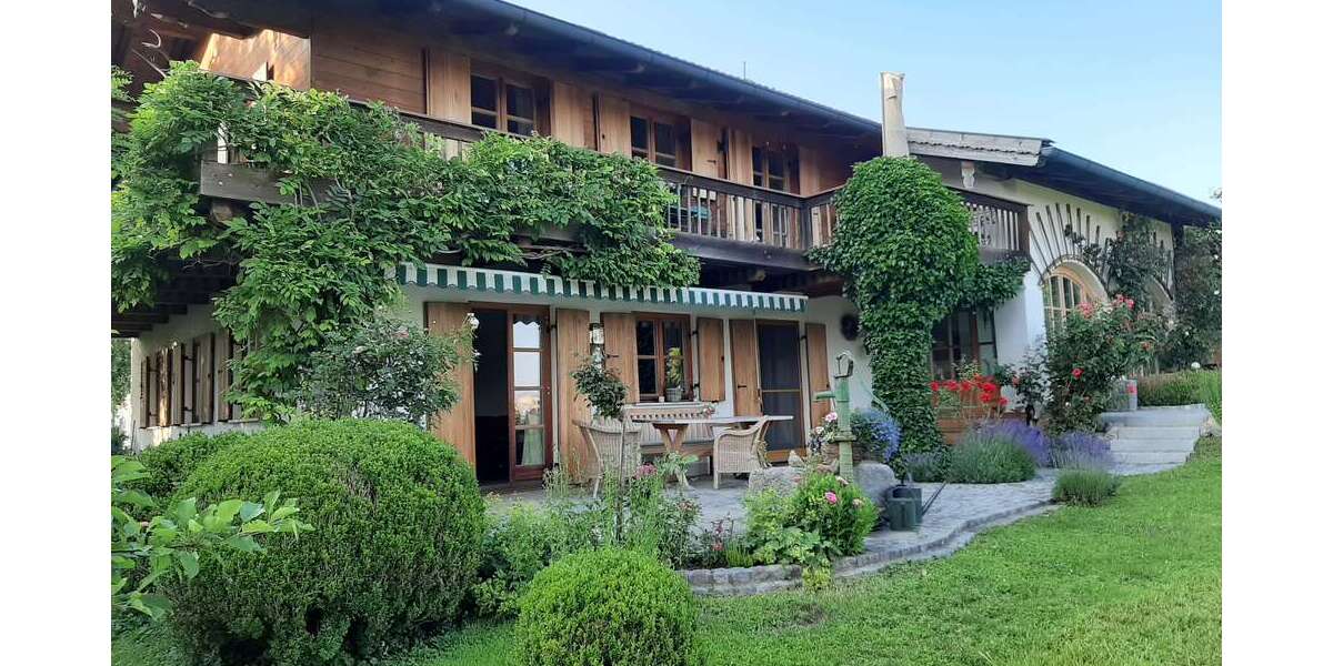 Etagenwohnung Chieming - 3 Zimmer, 110 m&sup2;, 1.800&euro; | Angebot:26190499